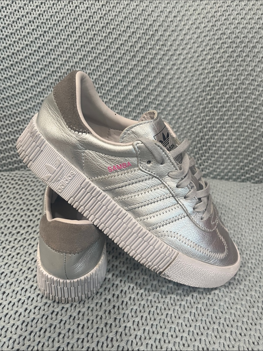 Adidas Samba Rose Lux Luster Sneaker Silver Leather low top size 5.5 US